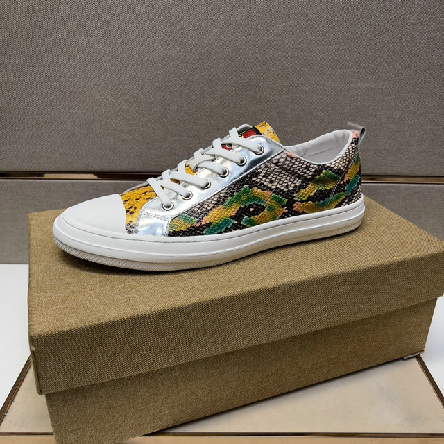 men gucci shoes-444